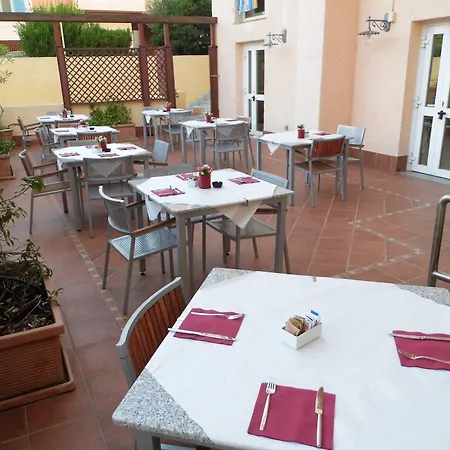 Le Nereidi Hotel&residence Szálloda La Maddalena