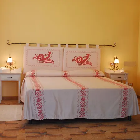 Szálloda Le Nereidi Hotel&residence La Maddalena