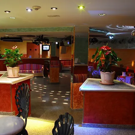 Le Nereidi & Con Piscina-tennis-fitness-parcheggio Coperto-sala Conferenze Szálloda 3*