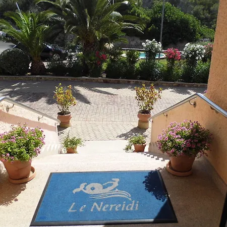 ホテル Le Nereidi &
