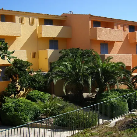 ホテル Le Nereidi & 3*