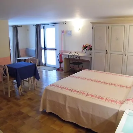 Le Nereidi & Con Piscina-tennis-fitness-parcheggio Coperto-sala Conferenze 3* Λα Μανταλένα