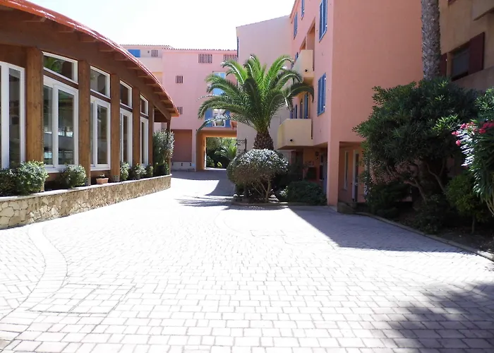 Le Nereidi & Hotel 3*